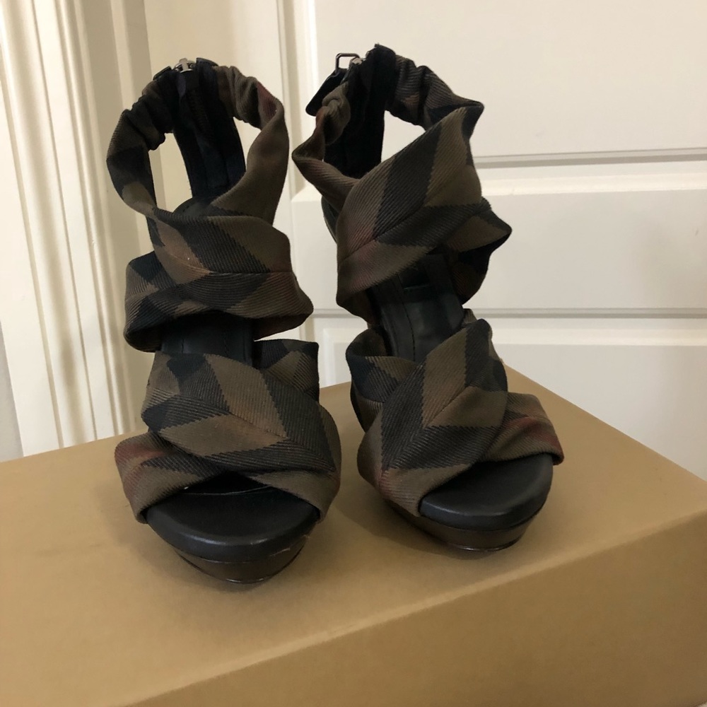 Burberry High Heel Sandal - Picture 2 of 8